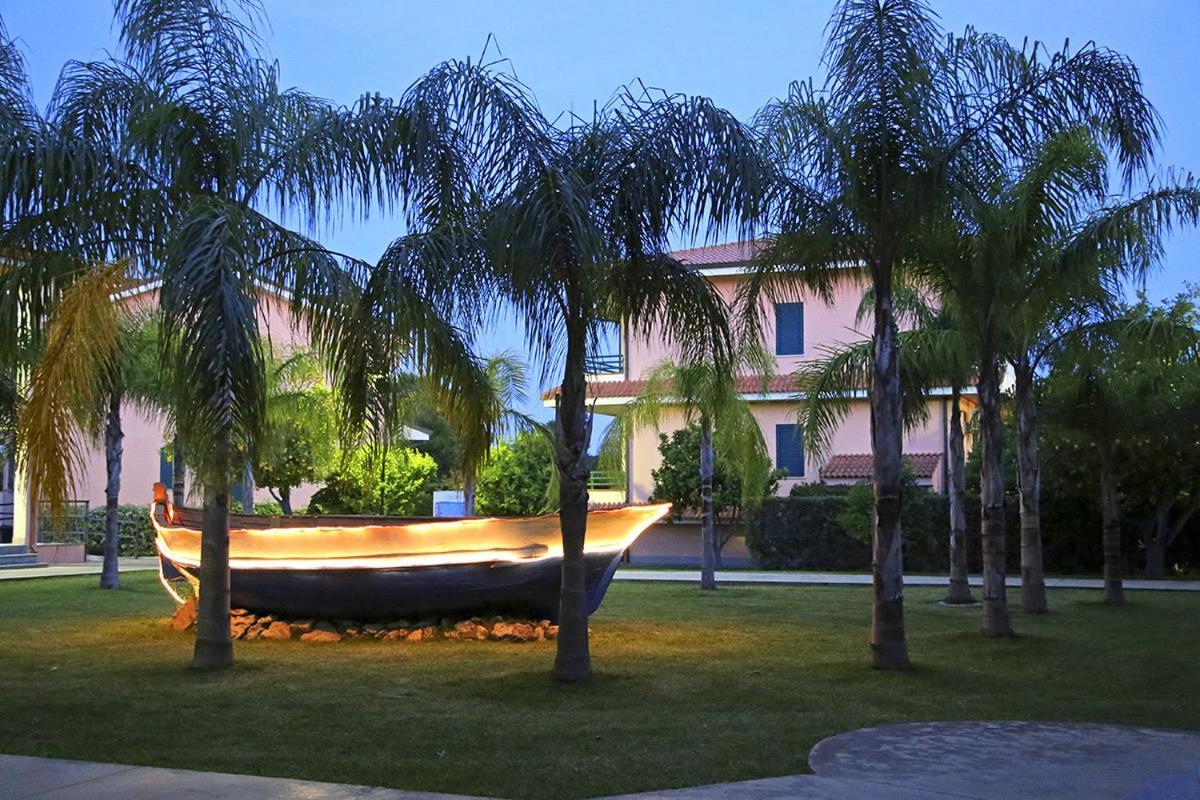 Club Esse Aquilia Beach Village Badolato Marina Εξωτερικό φωτογραφία