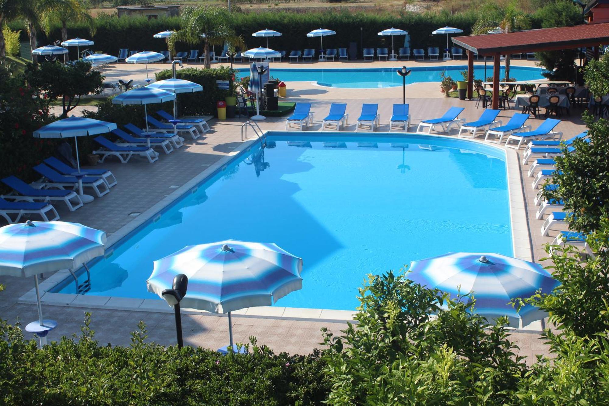 Club Esse Aquilia Beach Village Badolato Marina Εξωτερικό φωτογραφία